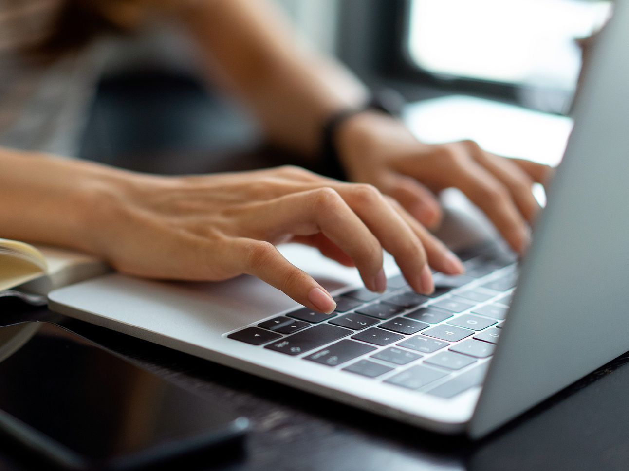 The Cold Email Script That Books Meetings (Even on Autopilot)